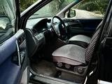 Mitsubishi Space Runner 2000 года за 1 500 000 тг. в Риддер – фото 2