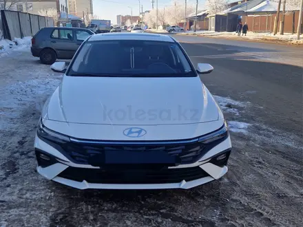 Hyundai Elantra 2024 года за 9 500 000 тг. в Астана