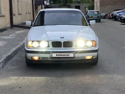 BMW 525 1991 года за 1 350 000 тг. в Алматы – фото 2