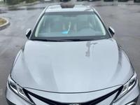 Toyota Camry 2022 года за 14 000 000 тг. в Астана