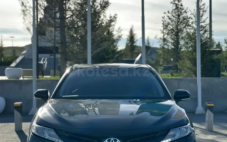 Toyota Camry 2019 года за 12 500 000 тг. в Усть-Каменогорск