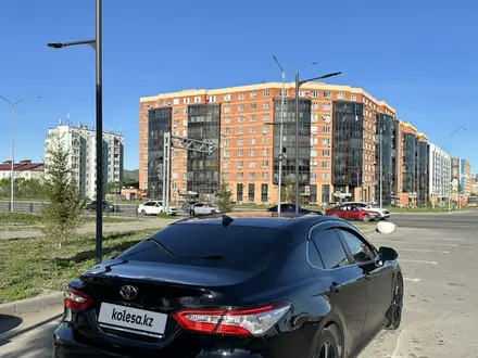 Toyota Camry 2019 года за 12 000 000 тг. в Усть-Каменогорск – фото 9