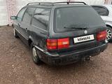 Volkswagen Passat 1994 года за 1 100 000 тг. в Караганда – фото 4