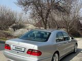 Mercedes-Benz E 200 2002 года за 4 200 000 тг. в Шымкент – фото 4
