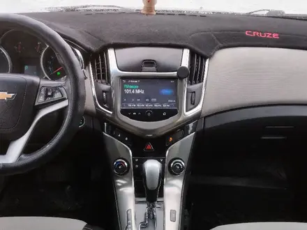 Chevrolet Cruze 2014 года за 5 000 000 тг. в Актобе – фото 14
