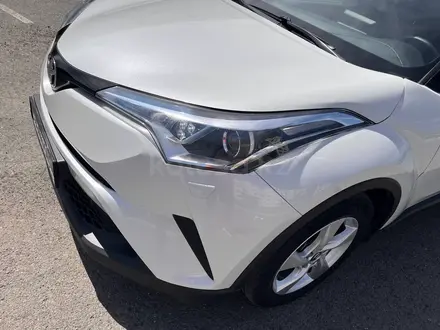 Toyota C-HR 2018 года за 10 900 000 тг. в Усть-Каменогорск – фото 3