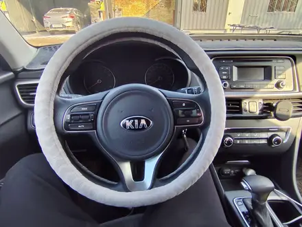 Kia K5 2015 года за 8 000 000 тг. в Алматы – фото 13
