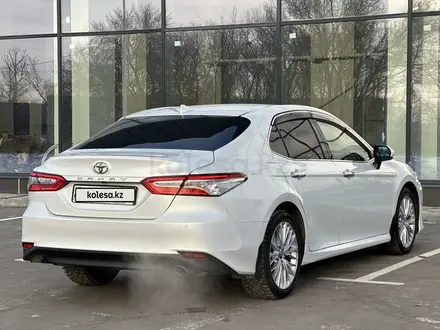 Toyota Camry 2019 года за 15 000 000 тг. в Павлодар – фото 95