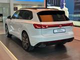 Volkswagen Touareg 2025 года за 43 990 000 тг. в Астана – фото 4