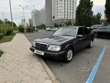 Mercedes-Benz E 200 1995 года за 2 300 000 тг. в Астана