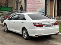 Toyota Camry 2015 года за 11 200 000 тг. в Тараз