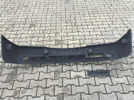 Бампер передний Mercedes 210 E50 AMG за 25 000 тг. в Алматы – фото 3