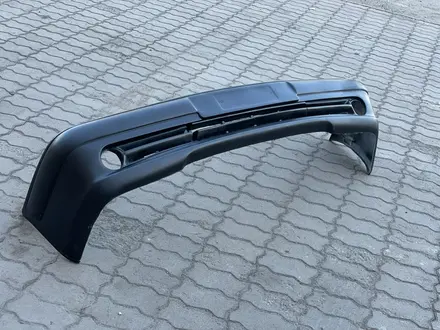 Бампер передний Mercedes 210 E50 AMG за 25 000 тг. в Алматы