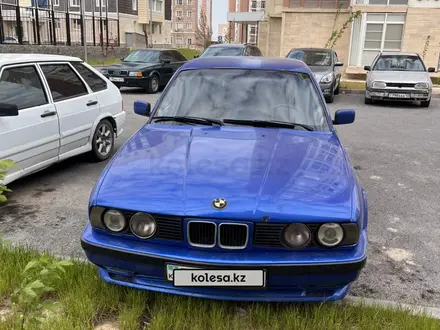 BMW 525 1992 года за 1 200 000 тг. в Шымкент – фото 2