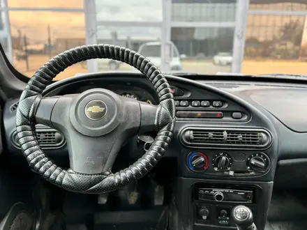 Chevrolet Niva 2018 года за 3 500 000 тг. в Уральск – фото 11