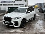 BMW X7 2022 года за 50 000 000 тг. в Астана