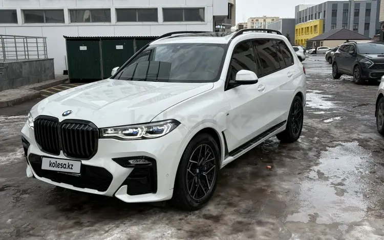 BMW X7 2022 года за 50 000 000 тг. в Астана