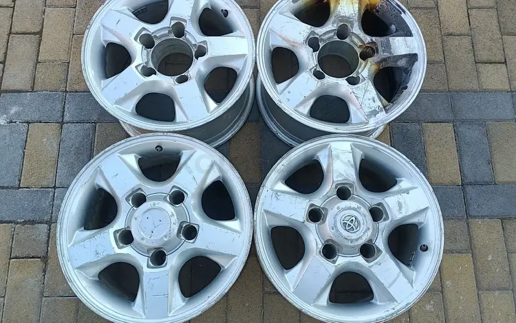 Оригинальные легкосплавные диски R16 на Toyota Land Cruiser 100 GX ( за 500 000 тг. в Астана