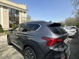 Hyundai Santa Fe 2023 года за 19 000 000 тг. в Алматы – фото 2