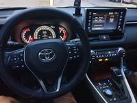 Toyota RAV4 2020 года за 12 000 000 тг. в Астана