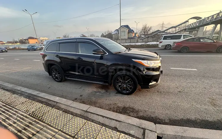 Toyota Highlander 2014 года за 19 500 000 тг. в Алматы