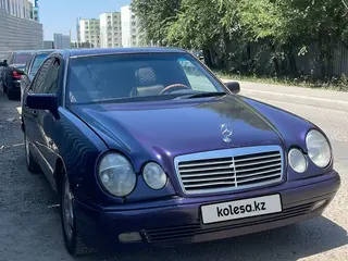 Mercedes-Benz E 280