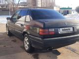 Volkswagen Passat 1990 года за 1 300 000 тг. в Аксай – фото 2