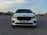 Kia Carnival 2018 года за 9 800 000 тг. в Туркестан