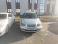 Toyota Ipsum 1998 года за 2 200 000 тг. в Алматы – фото 3
