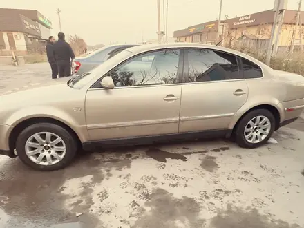 Volkswagen Passat 2001 года за 2 200 000 тг. в Алматы – фото 6