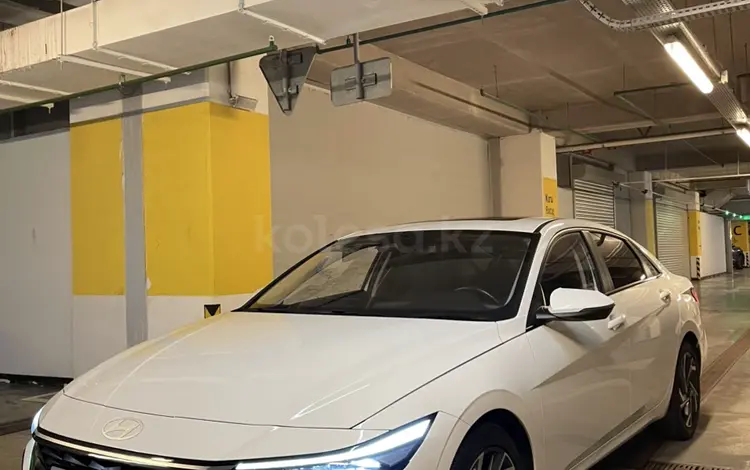 Hyundai Elantra 2023 годаүшін7 900 000 тг. в Алматы