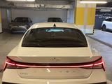 Hyundai Elantra 2023 годаүшін7 900 000 тг. в Алматы – фото 3