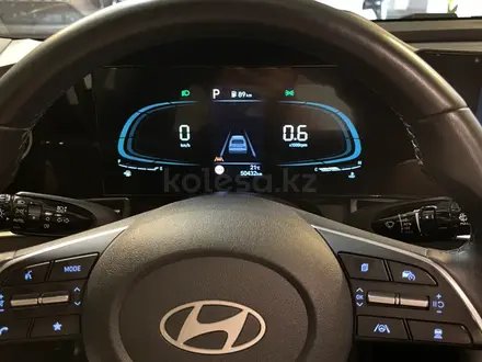 Hyundai Elantra 2023 года за 7 900 000 тг. в Алматы – фото 9