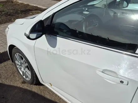 Chevrolet Aveo 2014 года за 2 700 000 тг. в Астана – фото 2