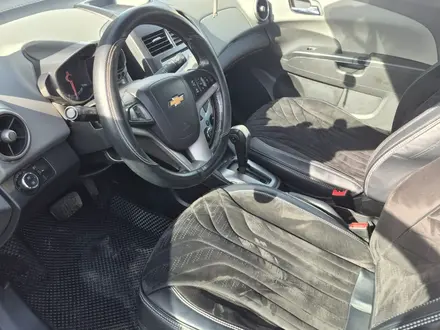 Chevrolet Aveo 2014 года за 2 700 000 тг. в Астана – фото 5