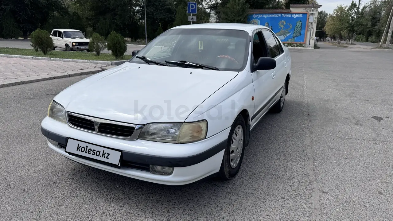 Toyota Carina E, 1995
