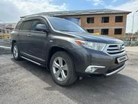 Toyota Highlander 2013 года за 8 500 000 тг. в Алматы