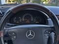 Mercedes-Benz E 320 2000 года за 4 300 000 тг. в Алматы – фото 15