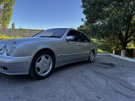 Mercedes-Benz E 320 2000 года за 4 300 000 тг. в Алматы – фото 6