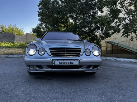 Mercedes-Benz E 320 2000 года за 4 300 000 тг. в Алматы – фото 8