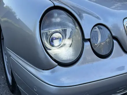 Mercedes-Benz E 320 2000 года за 4 300 000 тг. в Алматы – фото 9