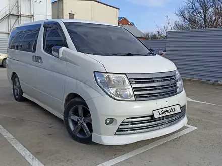 Nissan Elgrand 2005 года за 3 750 000 тг. в Актобе