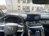 Toyota Land Cruiser 2022 года за 47 000 000 тг. в Актау – фото 5