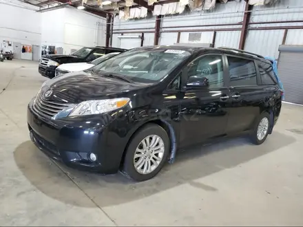 Toyota Sienna 2017 года за 6 075 000 тг. в Алматы