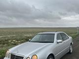 Mercedes-Benz E 320 2000 года за 5 000 000 тг. в Актау – фото 3