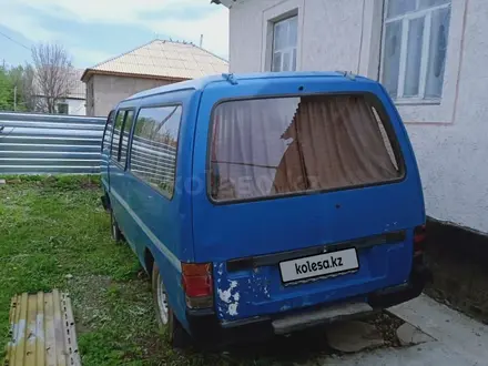 Isuzu Midi 1991 года за 470 000 тг. в Сарыкемер – фото 2