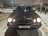 Mercedes-Benz E 200 1997 годаfor2 300 000 тг. в Астана – фото 4