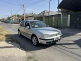 Volkswagen Golf 2004 года за 2 500 000 тг. в Шымкент