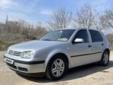 Volkswagen Golf 2001 годаүшін3 100 000 тг. в Алматы