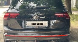 Volkswagen Tiguan 2021 года за 16 600 000 тг. в Алматы – фото 4